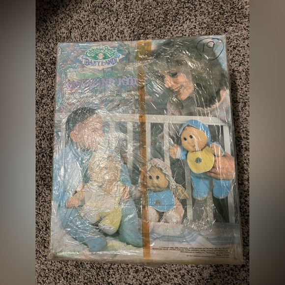 Vintage Cabbage Patch Babyland still in box - Picture 3 of 3